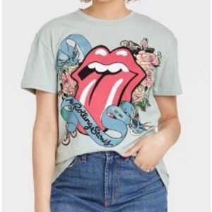The Rolling Stones Floral Lips Babydoll T-Shirt Light Green Sage Women’s Sz L
